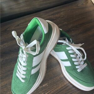 Steve Madden Green and White Women's Sneakers